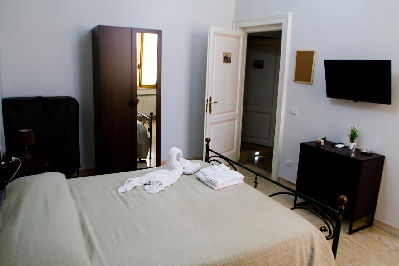 I Sorrisi Di Napoli Bed & Breakfast Exterior photo